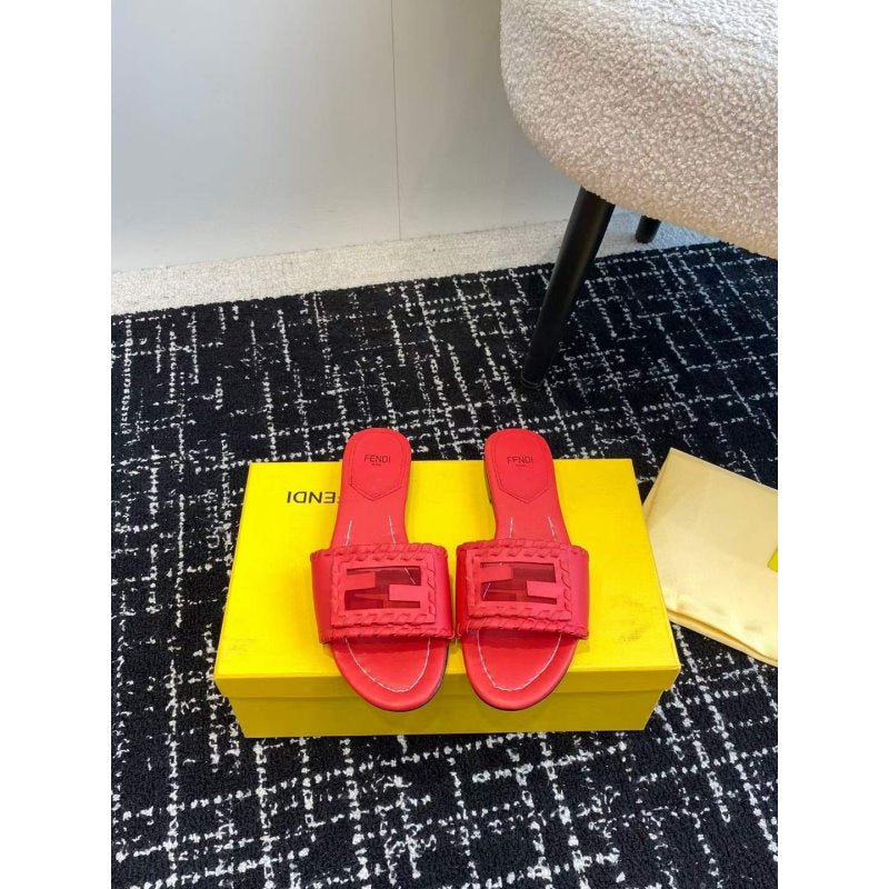 Fendi Flat Slippers SH011075