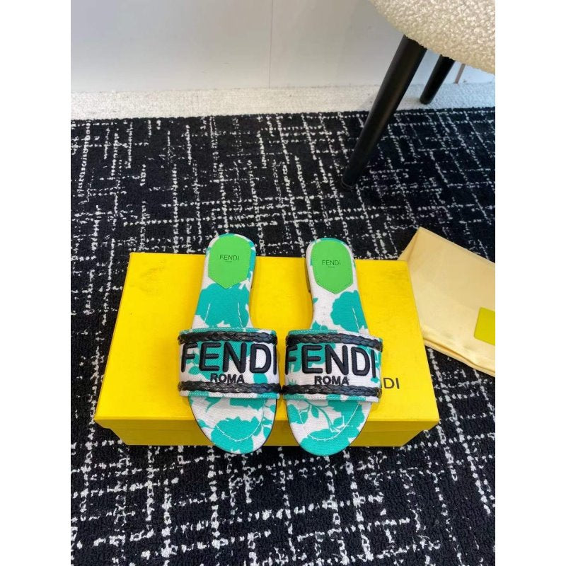 Fendi Flat Slippers SH011077