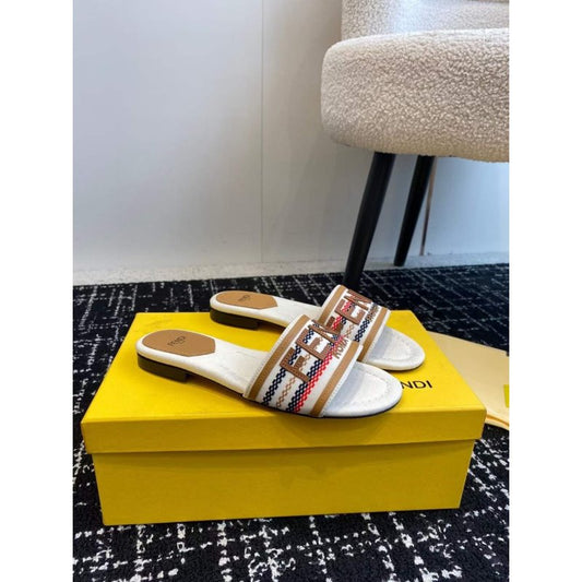 Fendi Flat Slippers SH011078