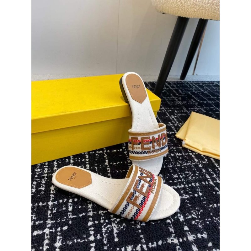 Fendi Flat Slippers SH011078