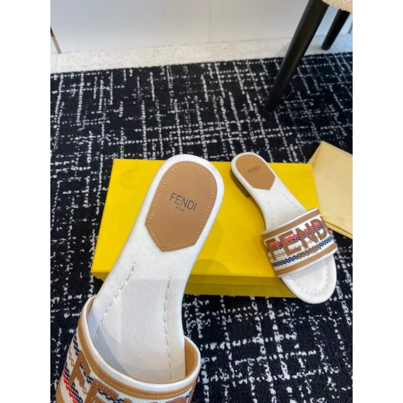 Fendi Flat Slippers SH011078