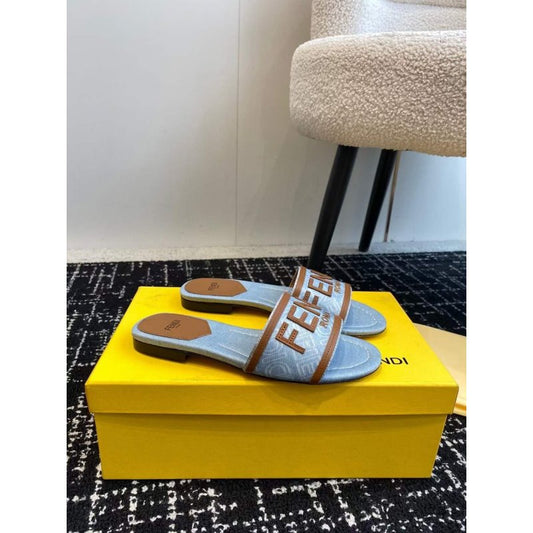 Fendi Flat Slippers SH011080