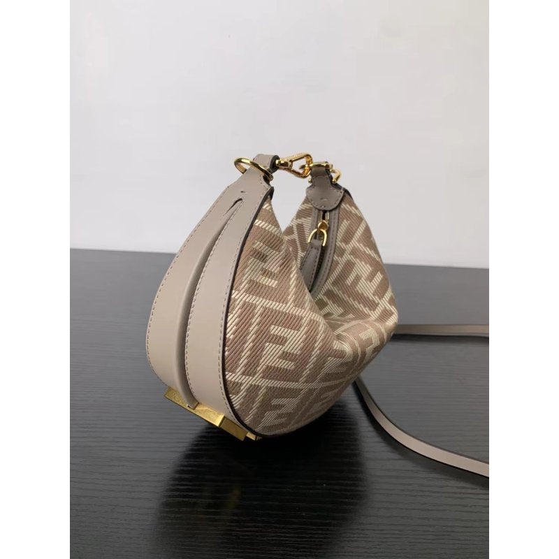 Fendi Moon Bag BG0525185