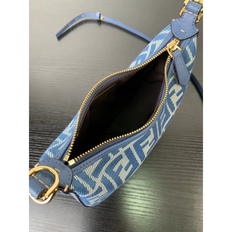 Fendi Moon Bag BG0525186