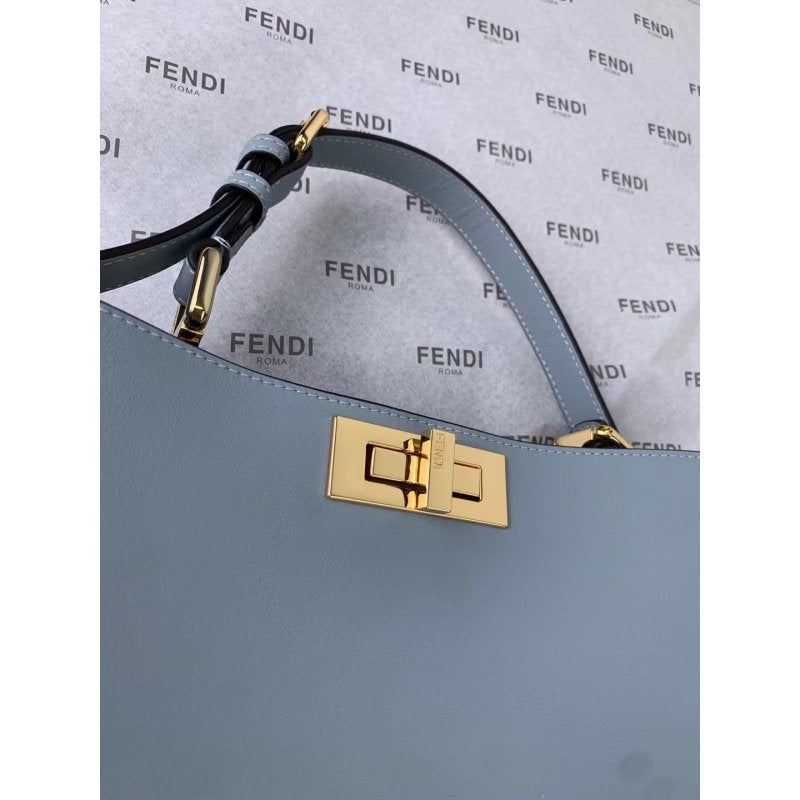 Fendi Peekaboo Shoulder Bag BG0525187