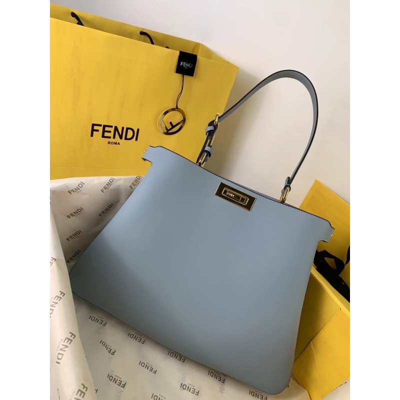 Fendi Peekaboo Shoulder Bag BG0525188