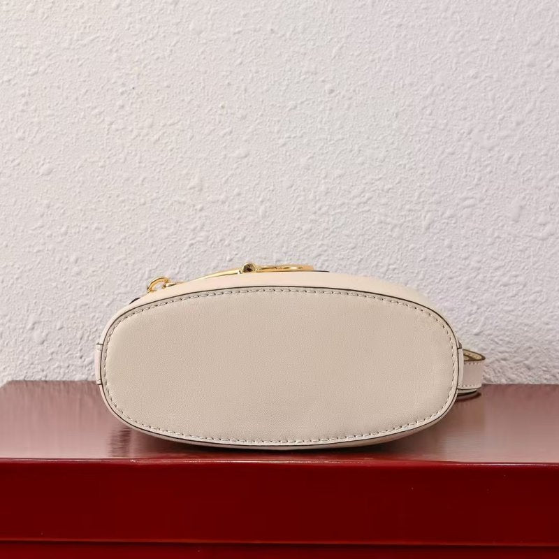 Gucci 74 Series Bucket Bag BG0525245