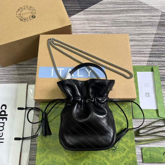 Gucci GG Blondie Bucket Bag WB001305