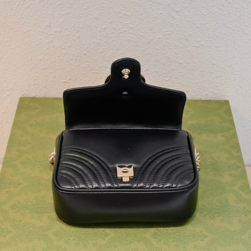 Gucci GG Marmont Fang Hand Bag BG0525239