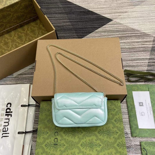 Gucci GG Marmont Shoulder Bag BG02946