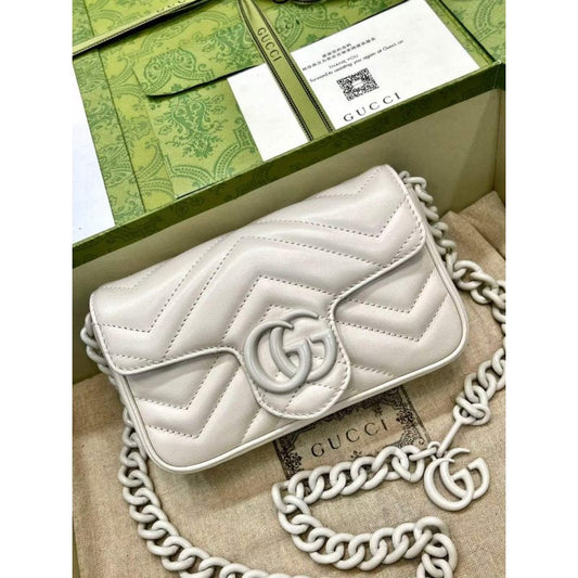 Gucci Gucci Marmont Chain Mini Bag BG02219