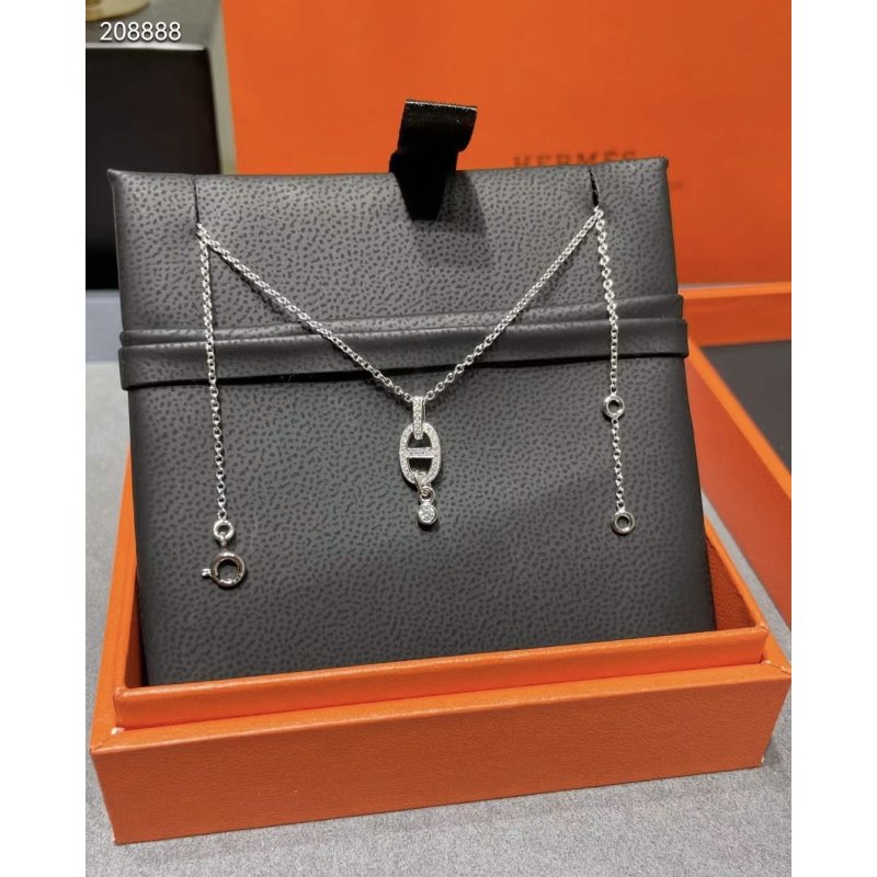 Hermes Farandole Pig Nose Necklace JWLH0023