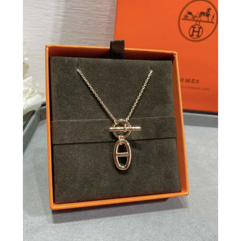Hermes Farandole Pig Nose Necklace JWLH0043