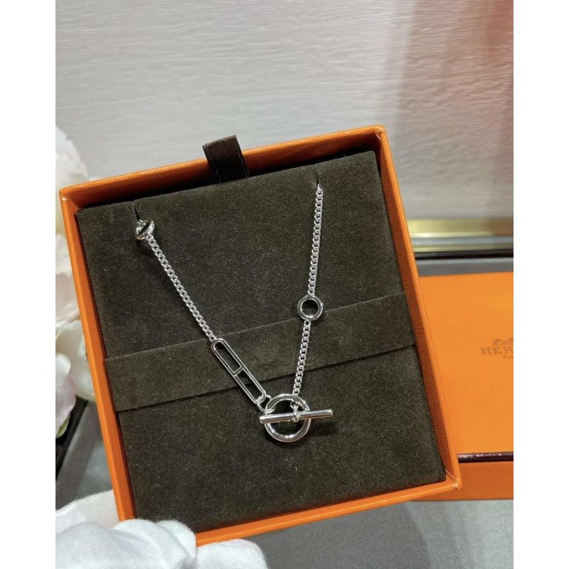 Hermes Farandole Pig Nose Necklace JWLH0050