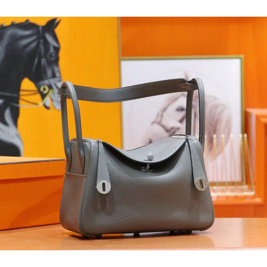 Hermes Lindy Bag BG0525250