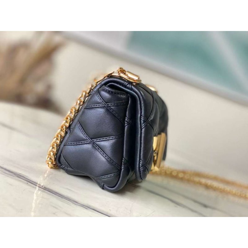 Louis Vuitton MM Malletage Leather Hand Bag BG00010