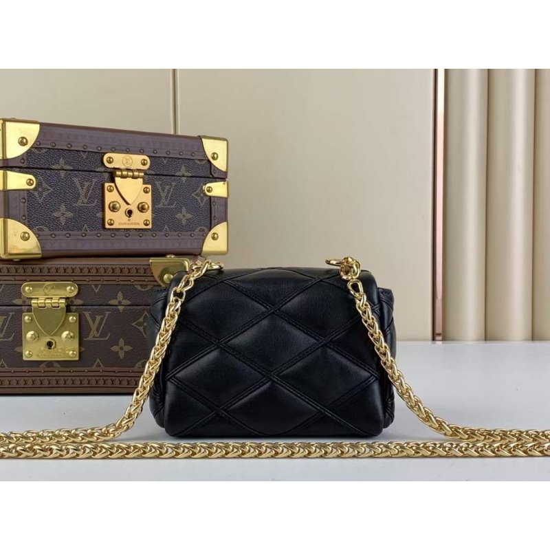 Louis Vuitton MM Malletage Leather Hand Bag BG00007