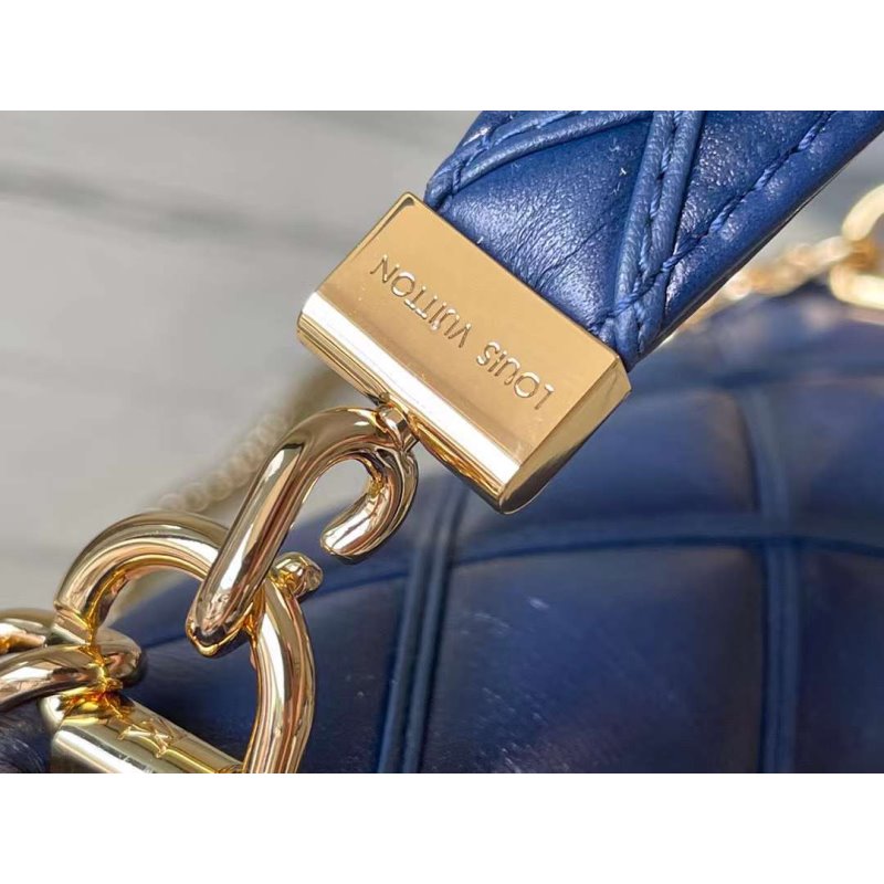 Louis Vuitton MM Malletage Leather Hand Bag BG00003