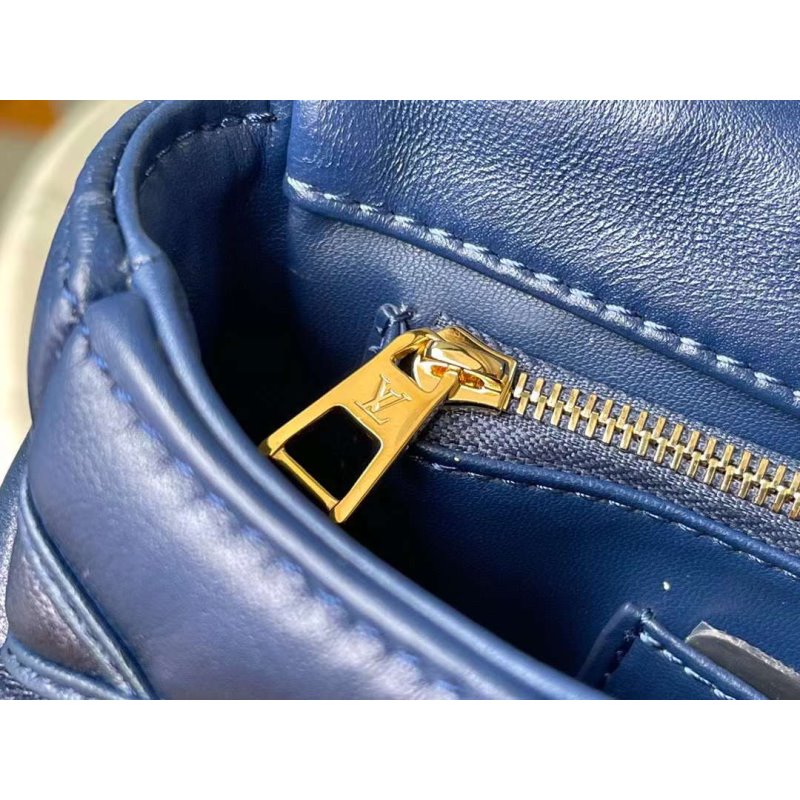 Louis Vuitton MM Malletage Leather Hand Bag BG00003