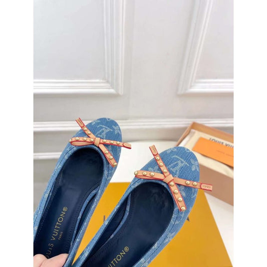 Louis Viutton Butterfly knot Flat Shoes SH010420