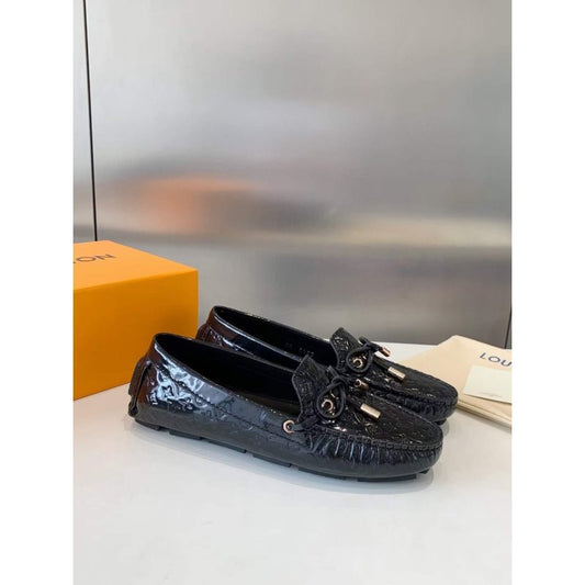 Louis Viutton Butterfly knot Flat Shoes SH010440