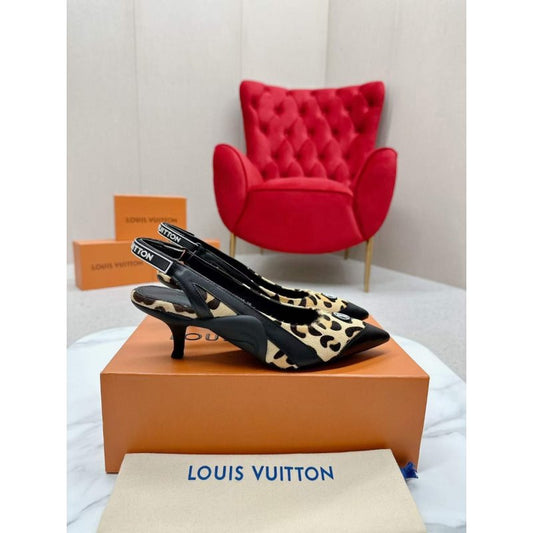 Louis Viutton High Heeled Sandals SH010411