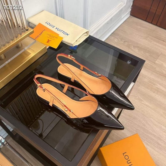 Louis Viutton Pointed Flat Sandals SH010447