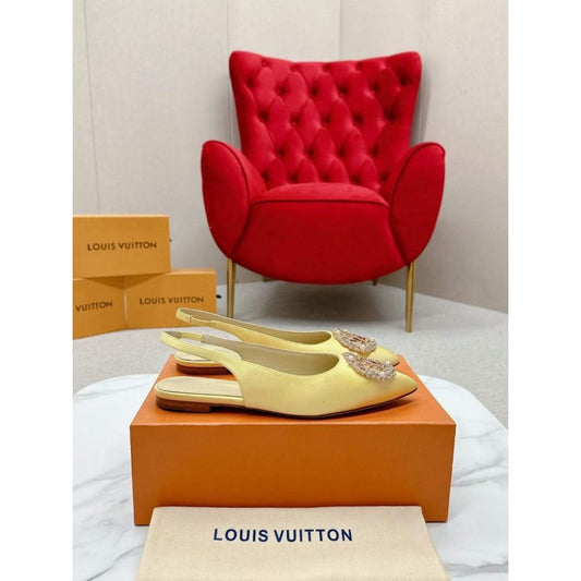 Louis Viutton Pointed Round Buckle Sandals SH010394