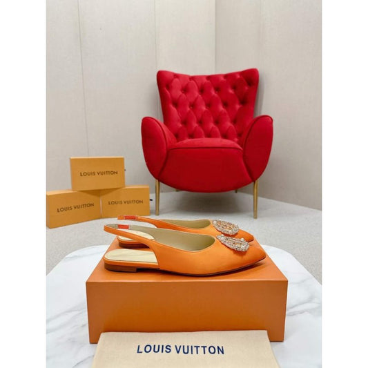 Louis Viutton Pointed Round Buckle Sandals SH010395