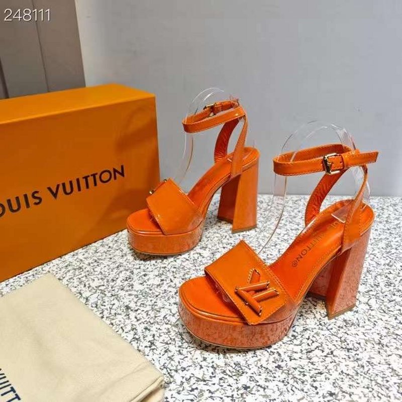 Louis Viutton Thick High Heeled Slippers SH010435