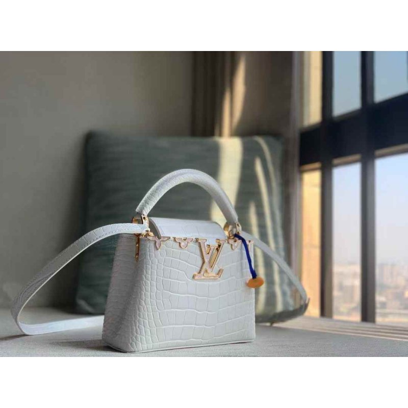 Louis Vuitton Capucnes Mini Hand Bag BGDC0086