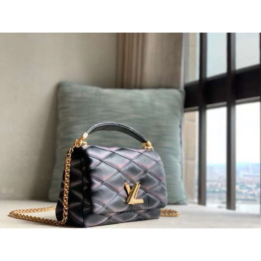 Louis Vuitton GO 14 Teist MM Bag BG02848