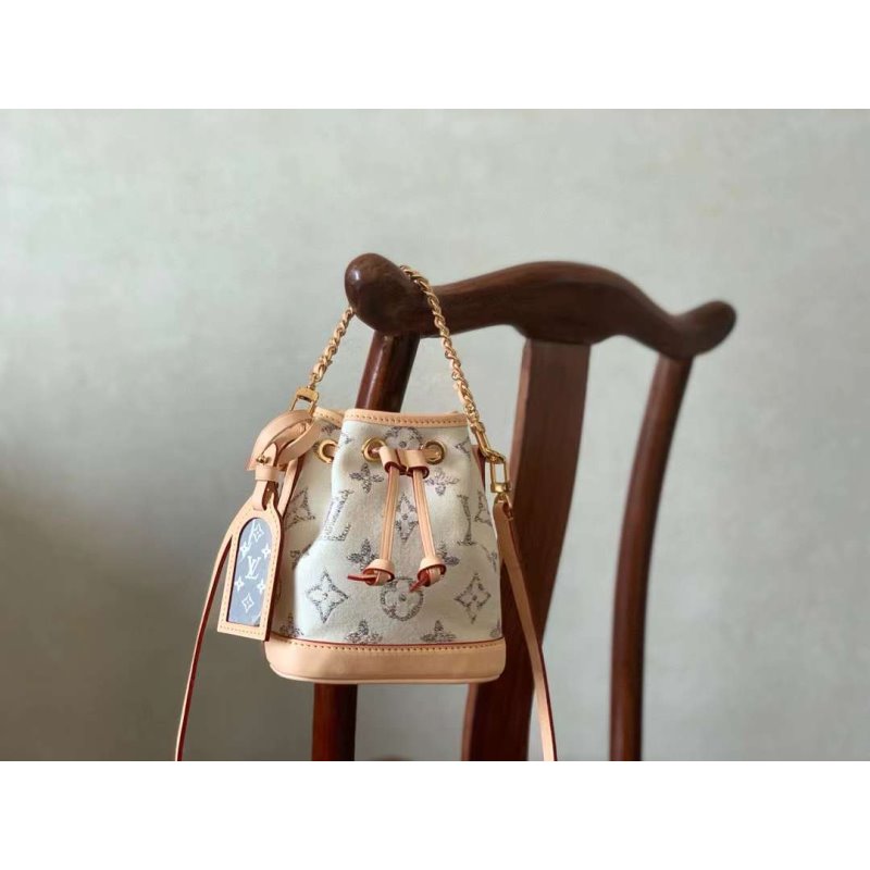 Louis Vuitton Nano Neo Bag BG02843