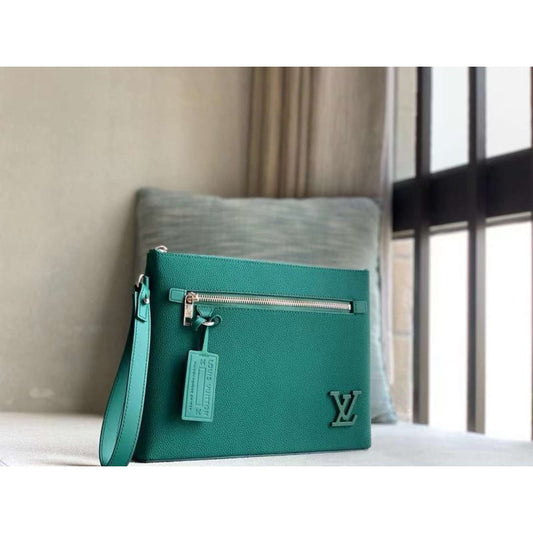 Louis Vuitton Pochette Ipad Bag BG02858