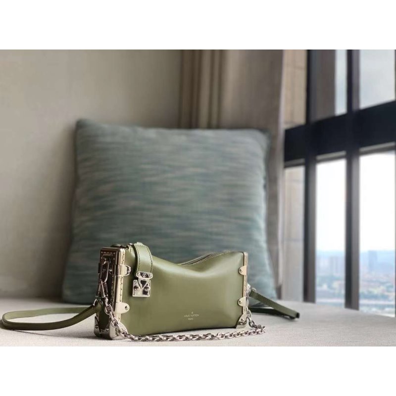 Slim Trunk Hand Bag BG03080