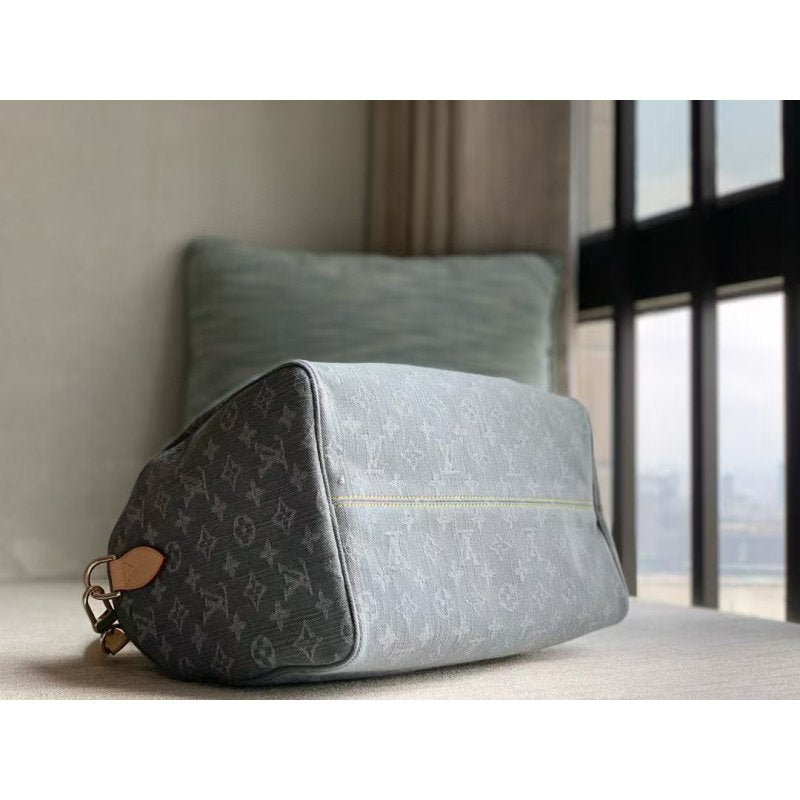 Louis Vuitton Speedy Soft Top Handle Bag BG0525085