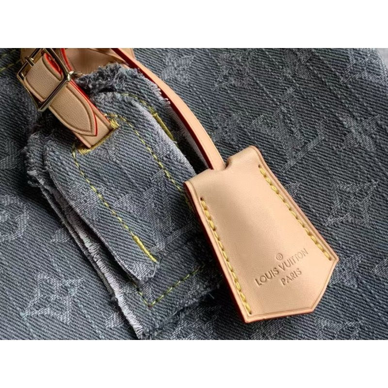 Louis Vuitton Speedy Soft Top Handle Bag BG0525085