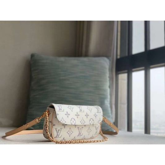 Louis Vuitton WOC Mini Bag BG02842