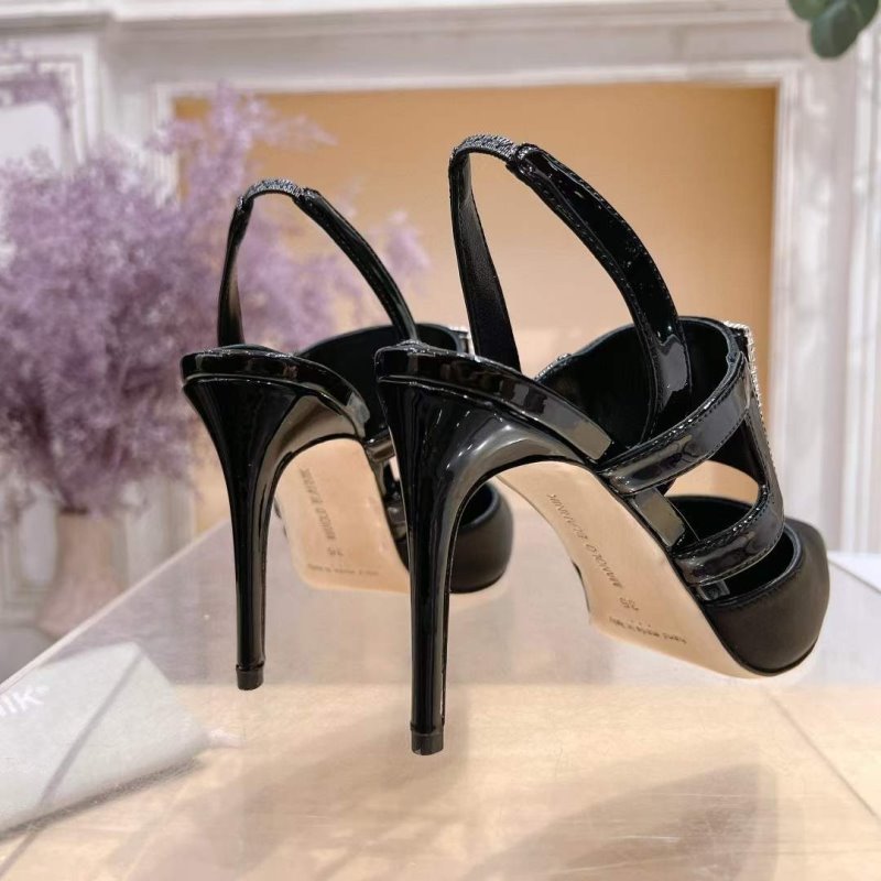 Manolo Blahnik Diamond Buckle Sandals SH010464