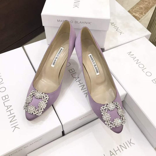 Manolo Blahnik Diamond Buckle Shoes SH010493