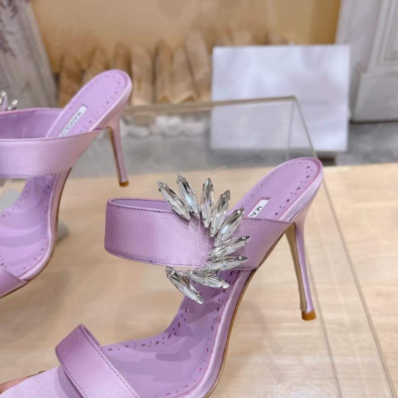 Manolo Blahnik High Heeled Sandals SH010468