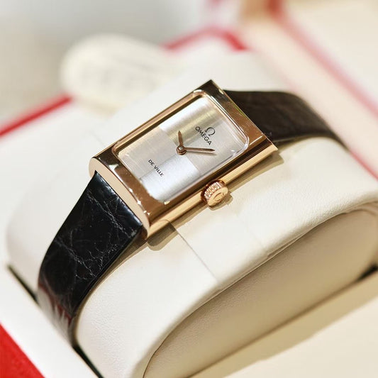 Omega Sea Master Classic Wrist Watch WTJN25181