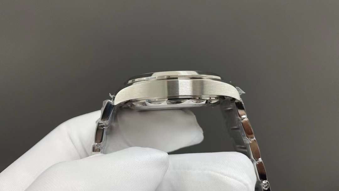 Omega Seahorse 150 Wrist Watch WAT02052