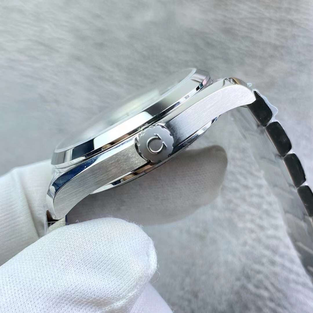 Omega Seahorse 150 Wrist Watch WAT02063