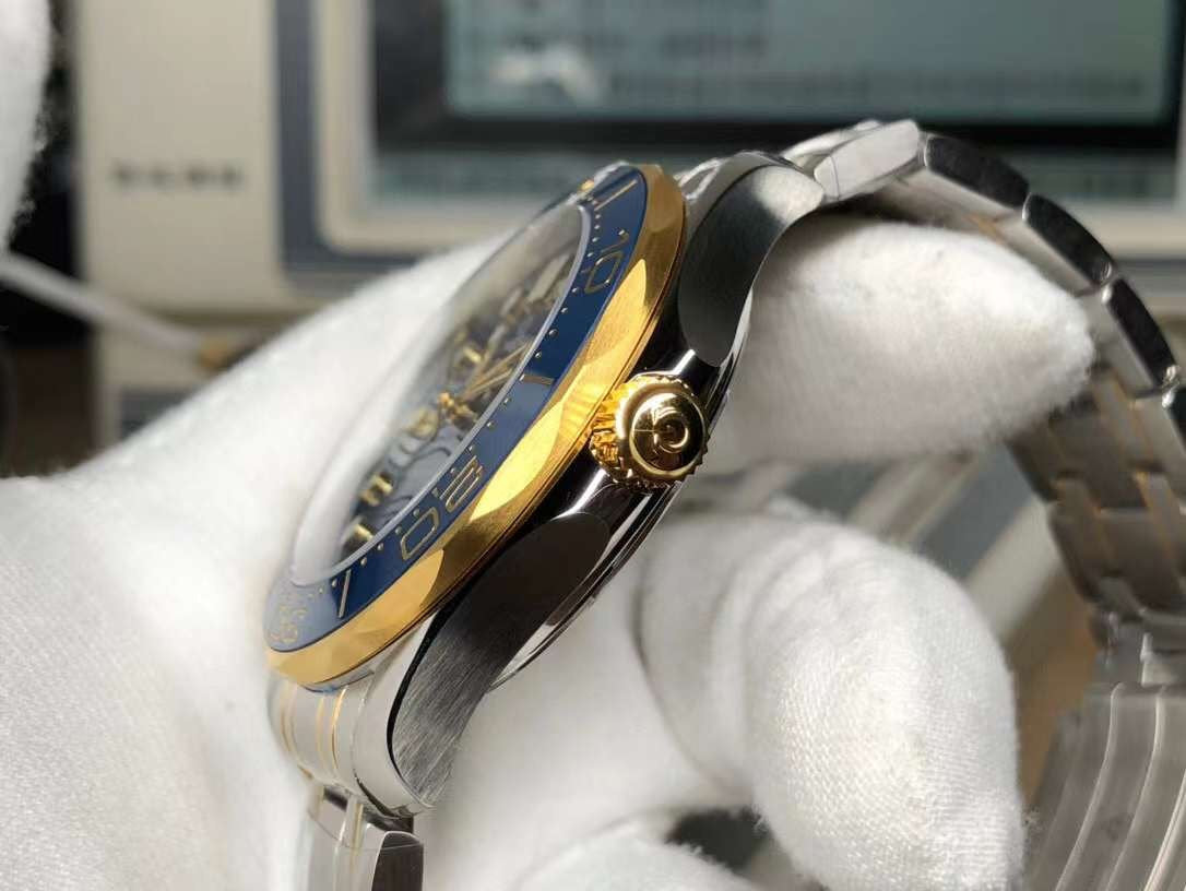 Omega Seamaster 300 Wrist Watch WAT02054