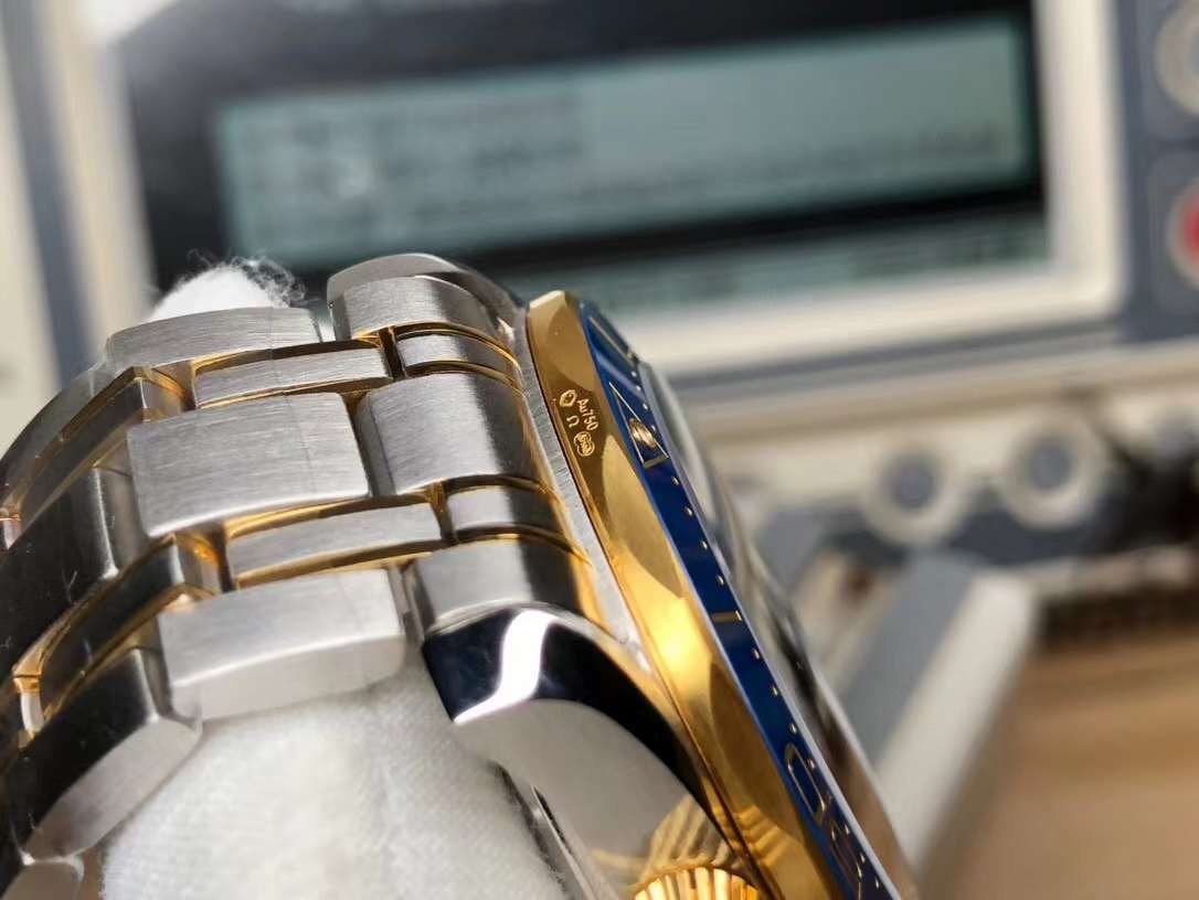 Omega Seamaster 300 Wrist Watch WAT02054