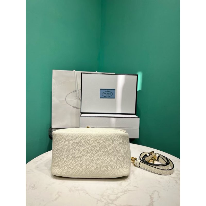 Prada Basket Hand Bag BG0525003