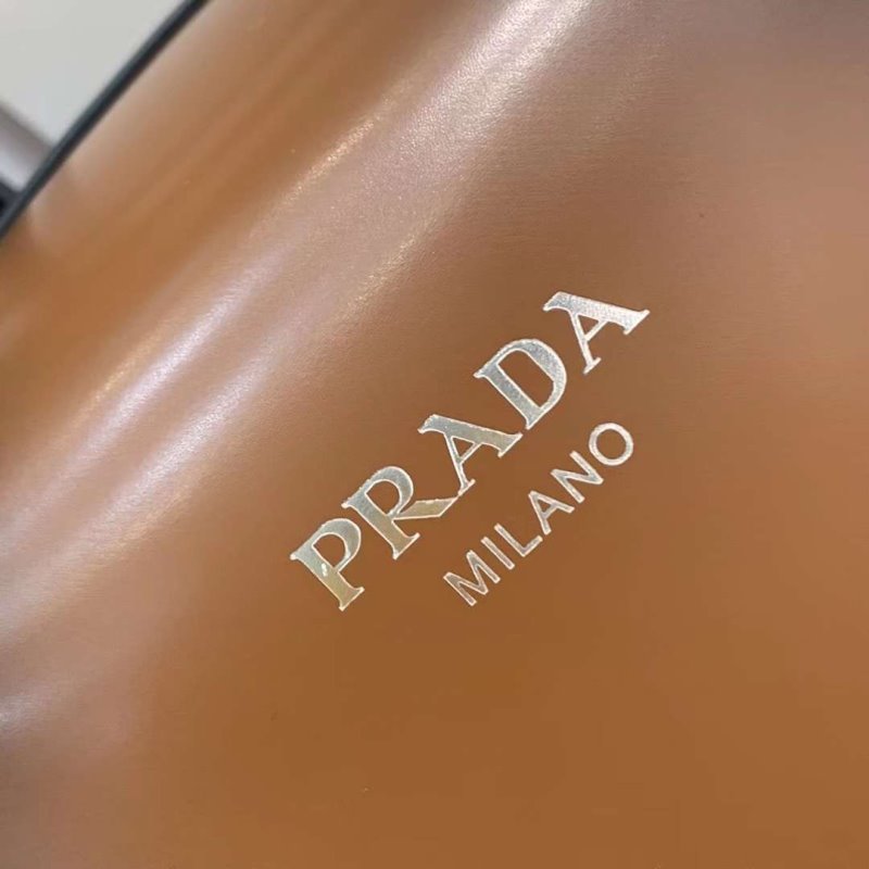 Prada Hand Bag BG02687