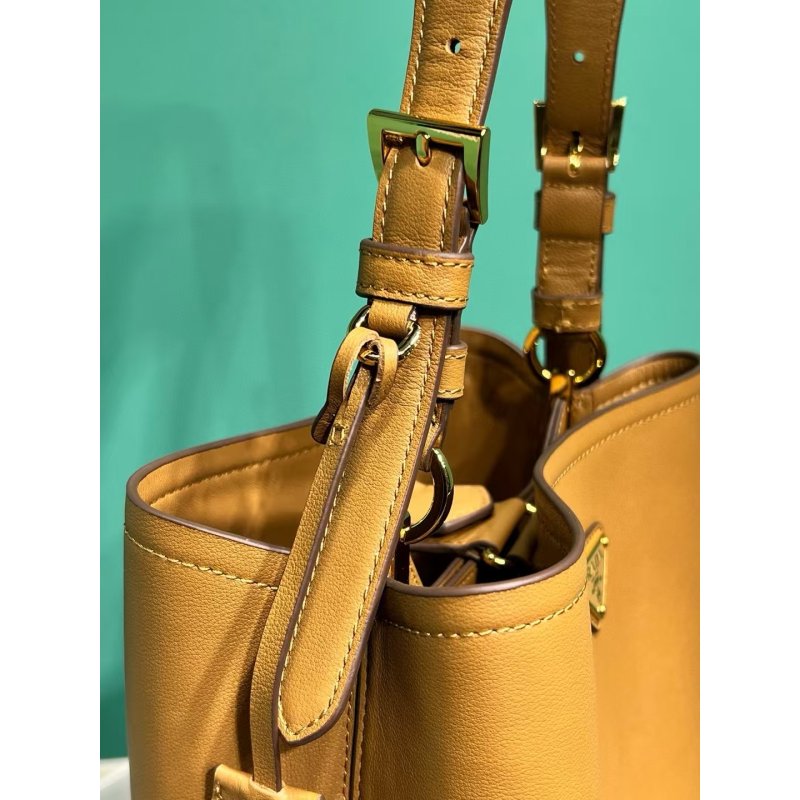 Prada Hang Bag BG0525065