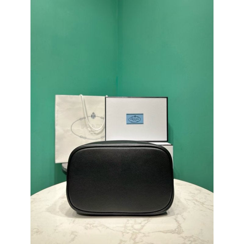 Prada Hang Bag BG0525066